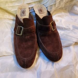 UGG suede/sheepskin clogs size 9